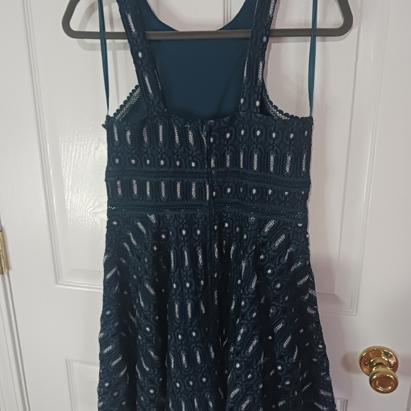 Francesca’s Teal Blue Lace Dress - Size medium - Picture 9 of 10